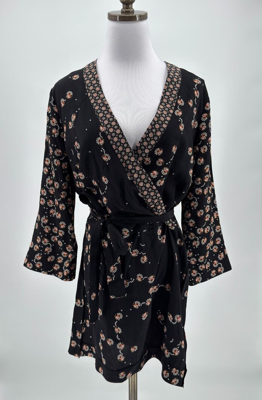 AllSaints Alva Fraise Black Floral Silk V Neck Mini Wrap Kimono Dress Sz 6